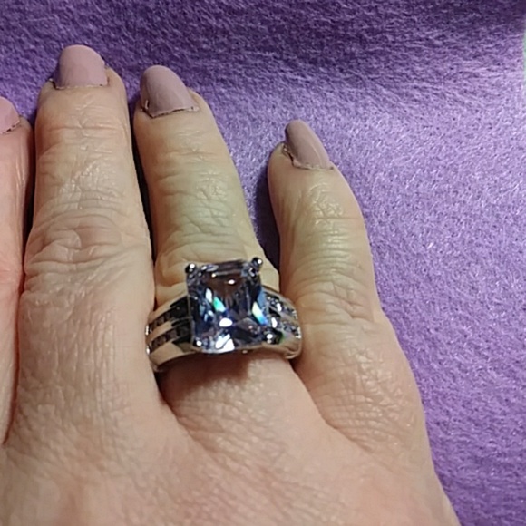 SOLD Sz9 Sterling silver amethyst ring new - Picture 6 of 6